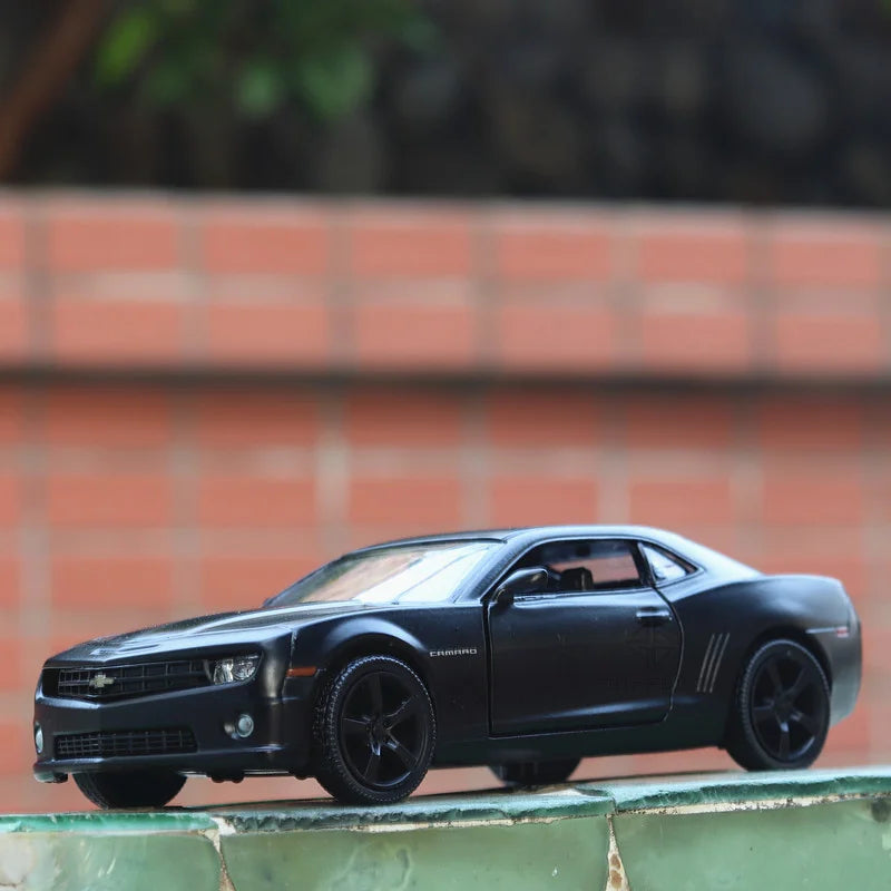 Chev / Camero Black